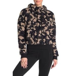 Zella Camo Fleece Hoodie Medium Shearling Green